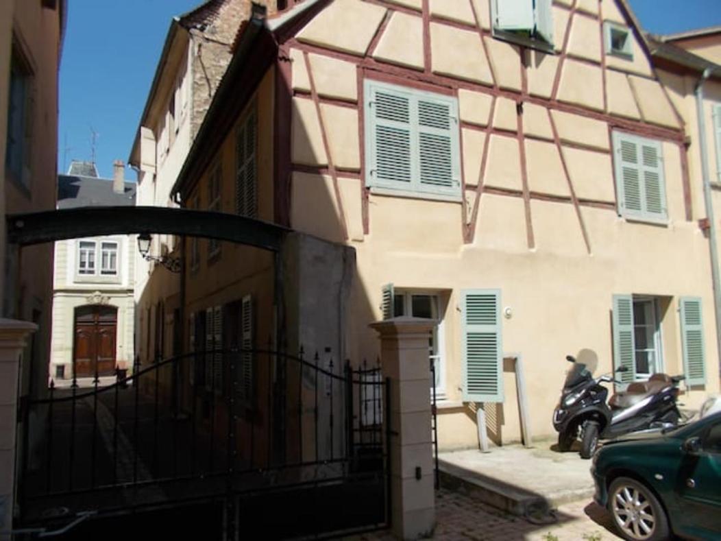 La Cour De Berthe Ouest Apartment Colmar Ngoại thất bức ảnh