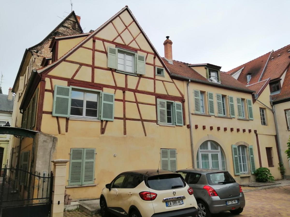 La Cour De Berthe Ouest Apartment Colmar Ngoại thất bức ảnh